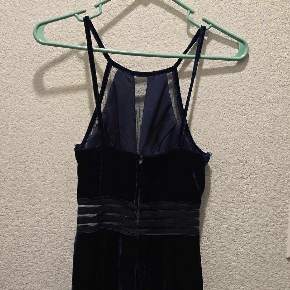 Jodi Kristopher Navy Velvet Blue Halter Sleeveless A-line Formal or Prom Gown - Picture 3 of 7